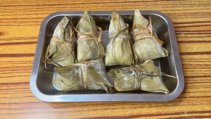 新澳门免费资料大全澳门管家婆网站,偷吃墓园贡品的边牧已被禁足,国产化作答解释落实_粉丝版V9.16
